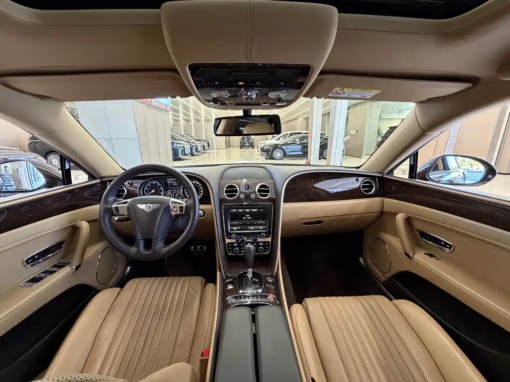 Bentley Flying Spur — миниатюра 14