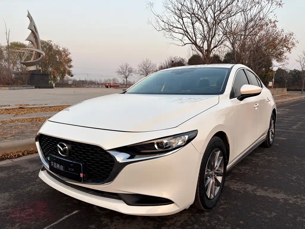MAZDA 3 ANGKESAILA