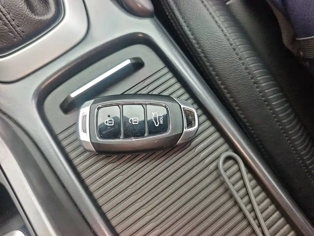 Hyundai Fista — миниатюра 9