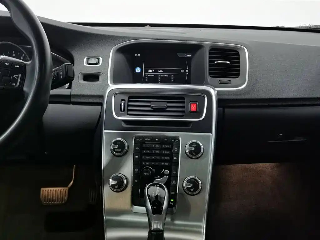 Volvo S60 — миниатюра 12