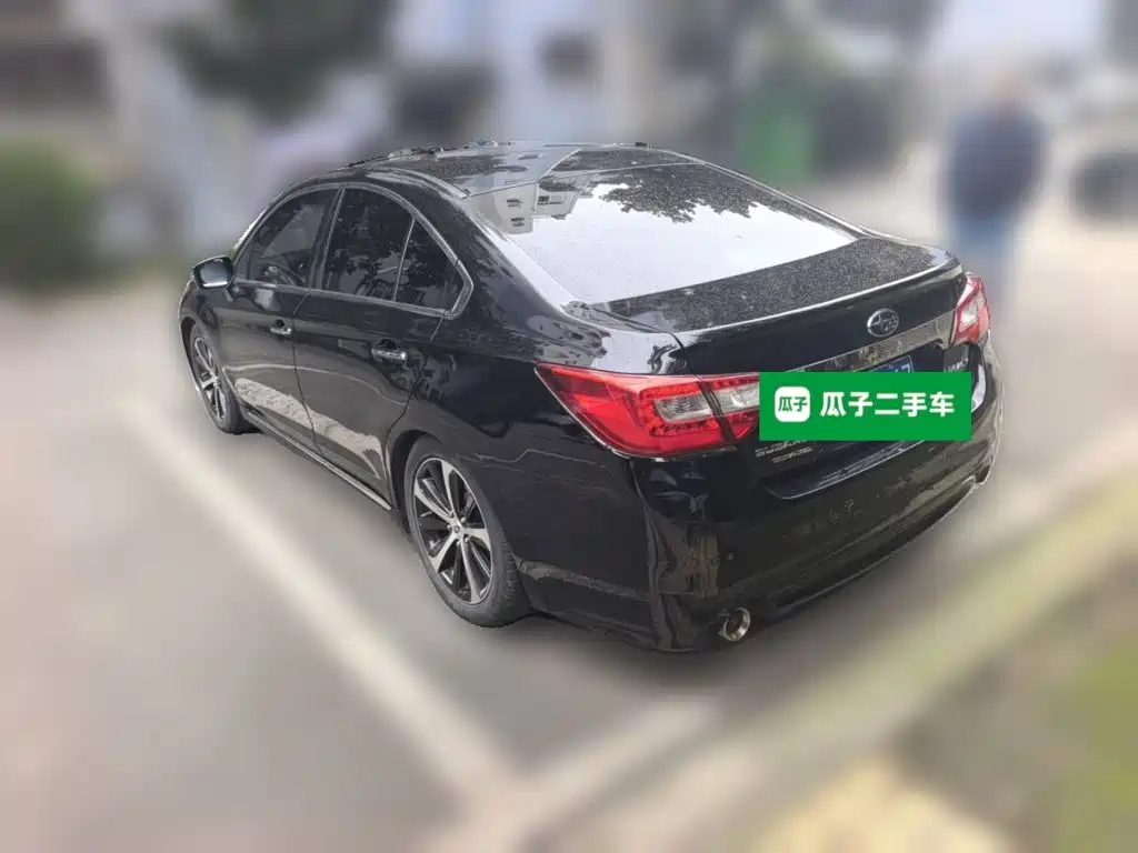 Subaru Legacy — миниатюра 5