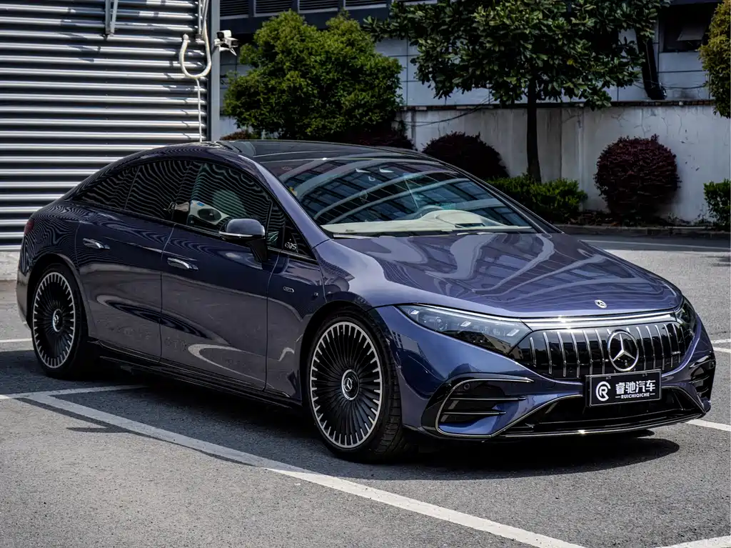 MERCEDES-BENZ EQS AMG