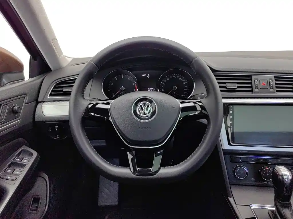 Volkswagen Lamando — миниатюра 11