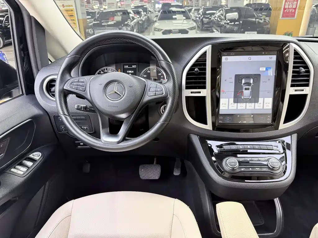 Mercedes-Benz Vito — миниатюра 19