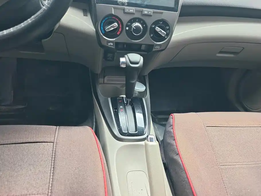 Honda City Classic — миниатюра 16