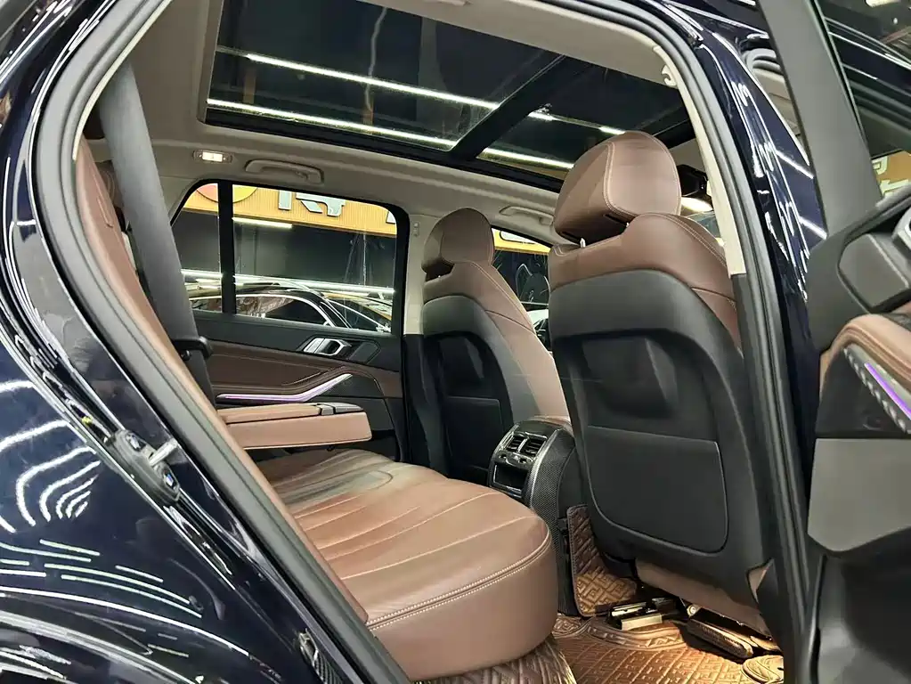 BMW X5 (Import) — миниатюра 13