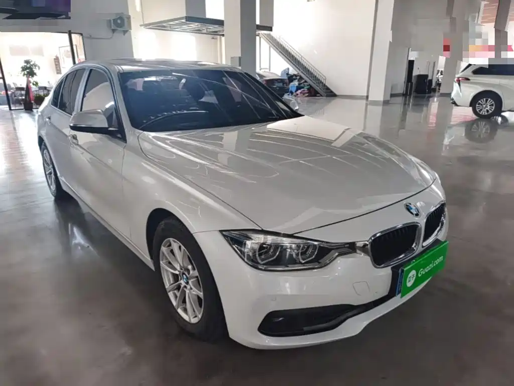 BMW 3 Series — миниатюра 4