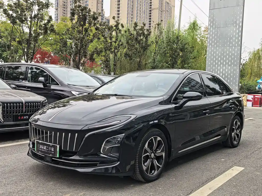 Hongqi Hongqi E-QM5 2023