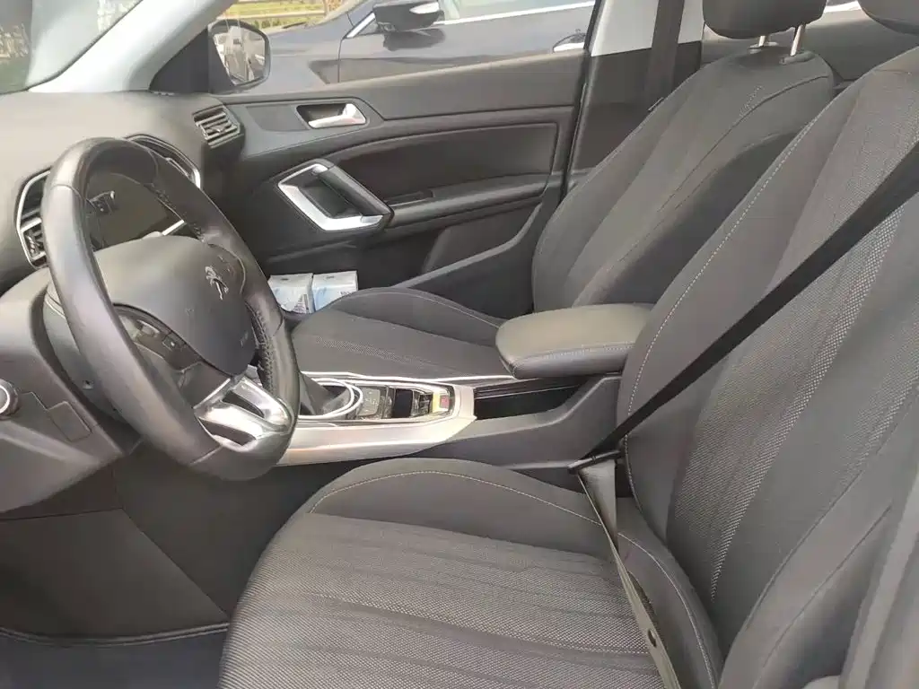 Peugeot 308S — миниатюра 4