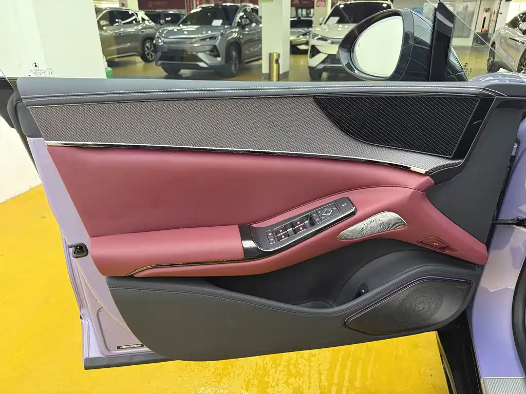 Denza Denza Z9GT — миниатюра 3