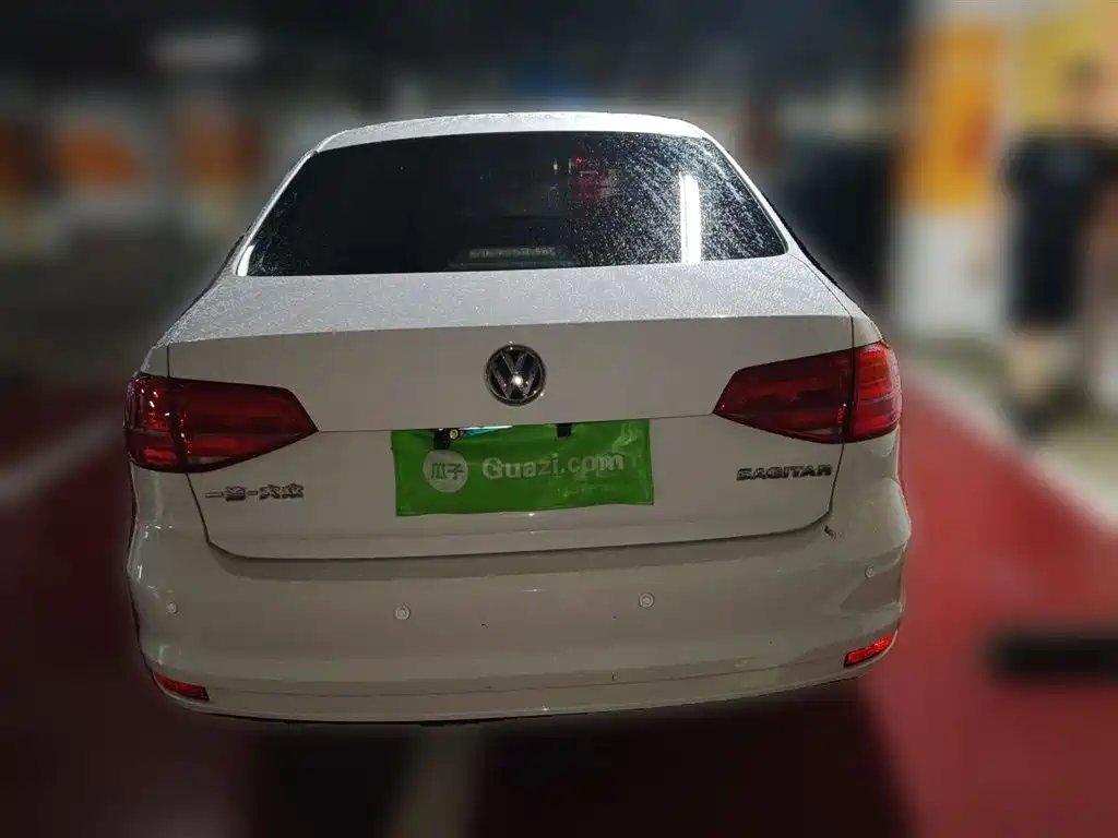 Volkswagen Sagitar 2017 1.6L AT Fashion