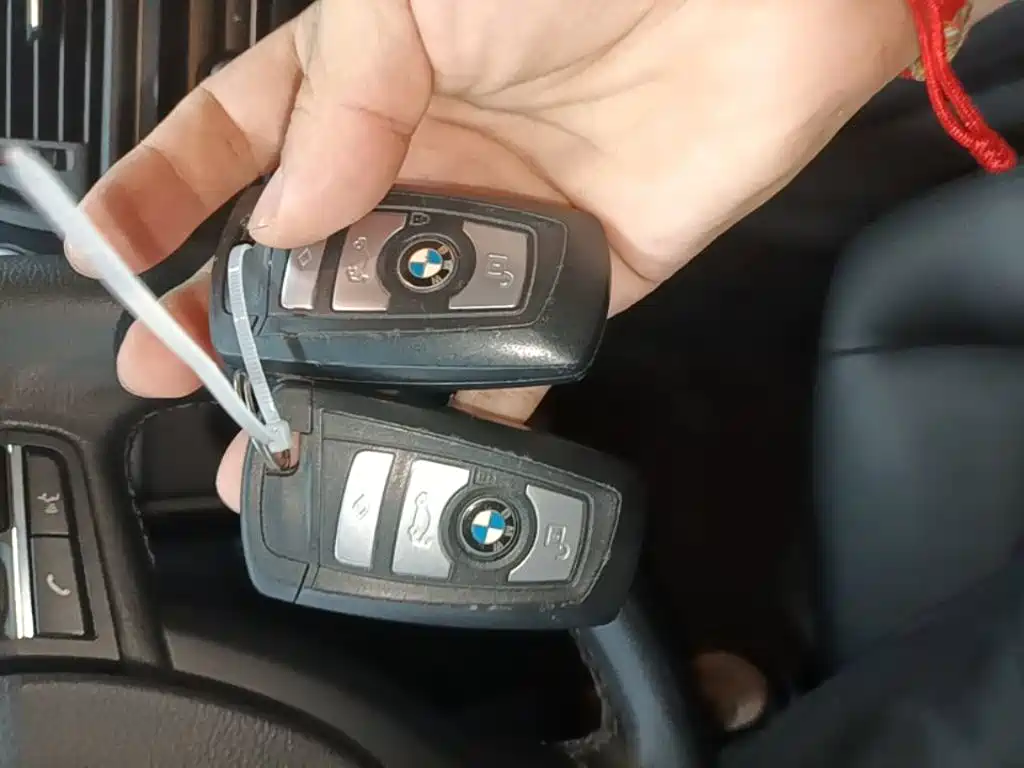 BMW 5 Series — миниатюра 9