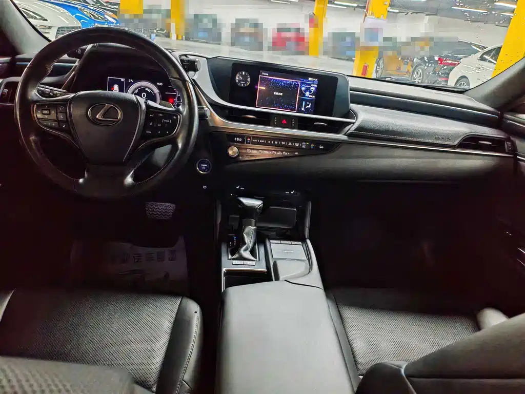 Lexus ES — миниатюра 4