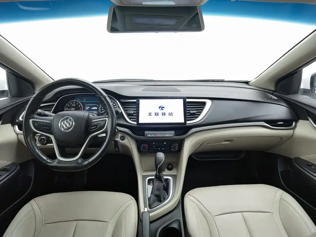 Buick Excelle — миниатюра 5