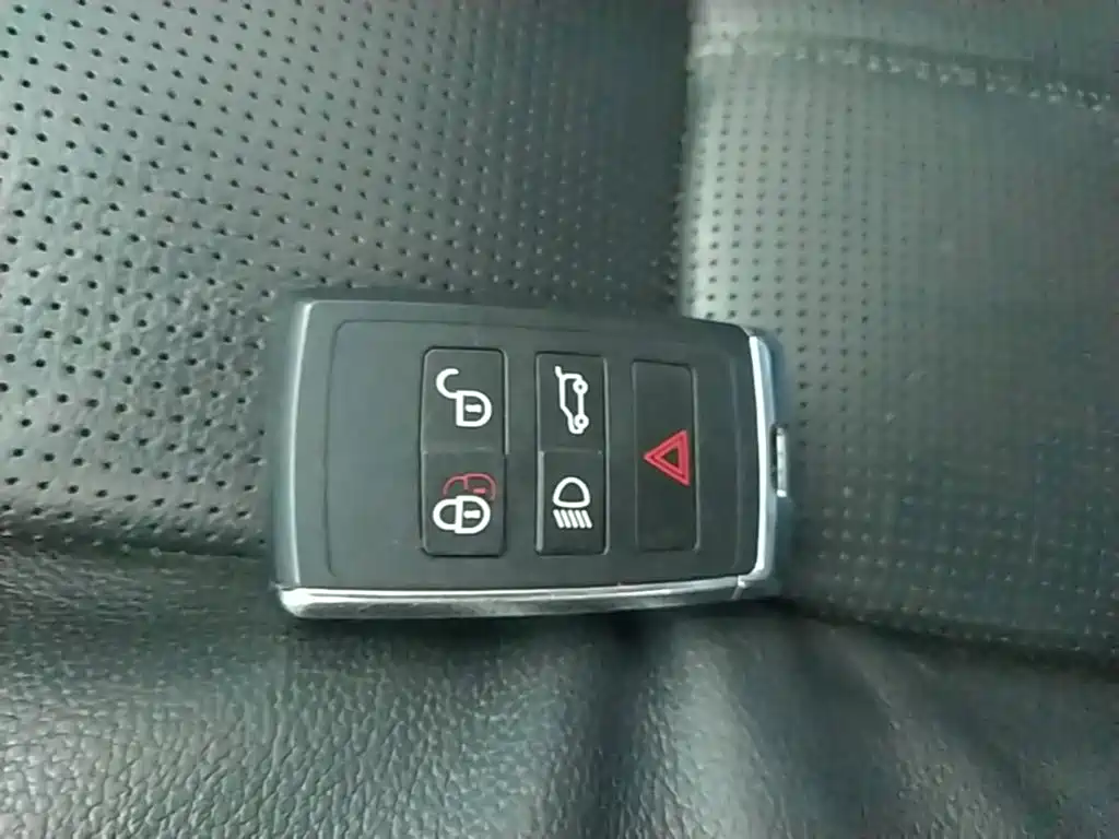 Land Rover Discovery Sport — миниатюра 9