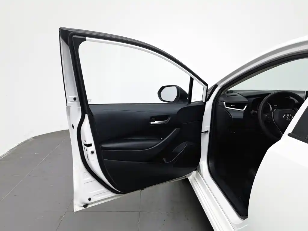 Toyota Corolla — миниатюра 8