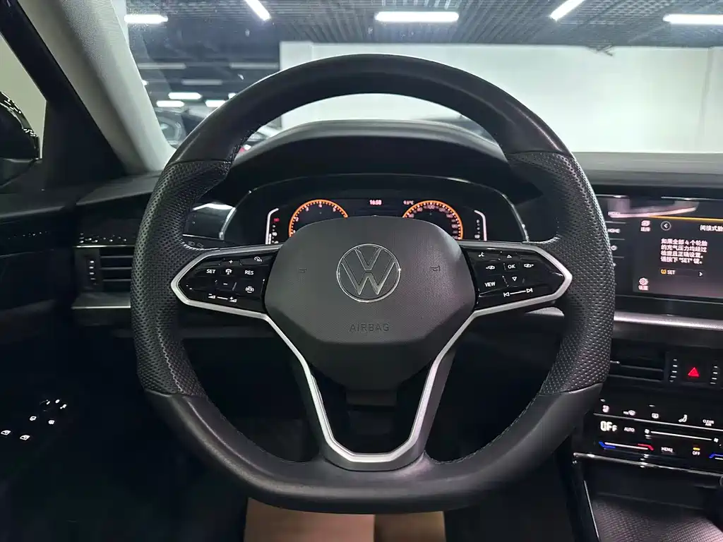 Volkswagen Passat 2024 380TSI Elite