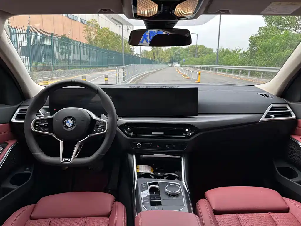 BMW 3 Series — миниатюра 4
