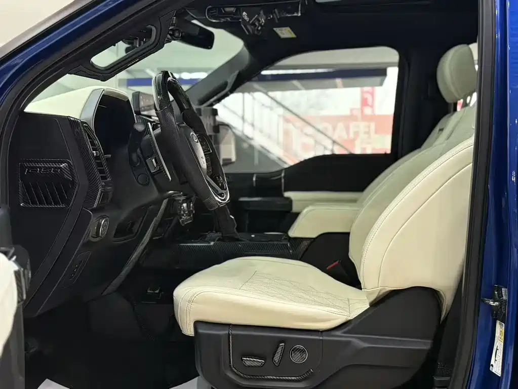 Ford F-150 Raptor — миниатюра 5