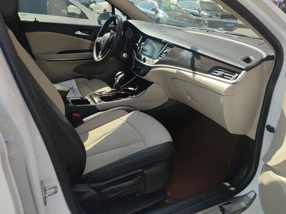 Buick Verano — миниатюра 8