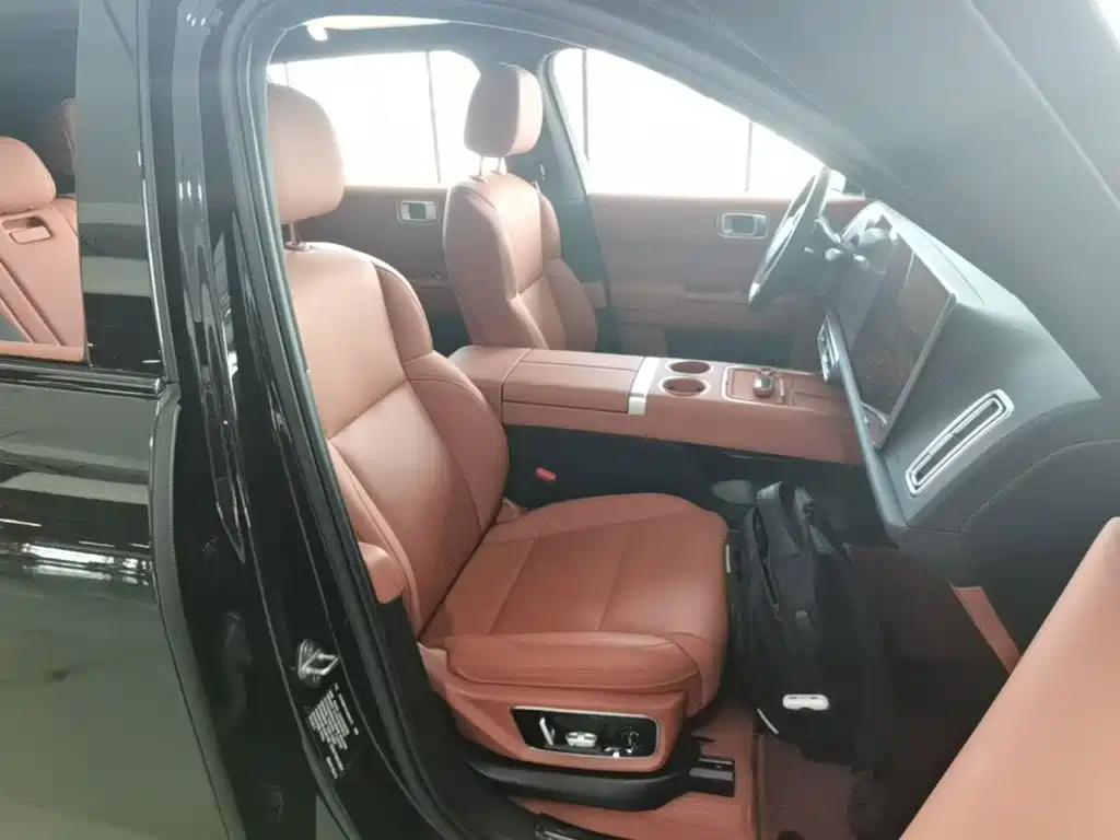 Li Auto Li L7 — миниатюра 25