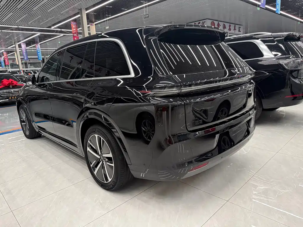 Li Auto Li L8 — миниатюра 8