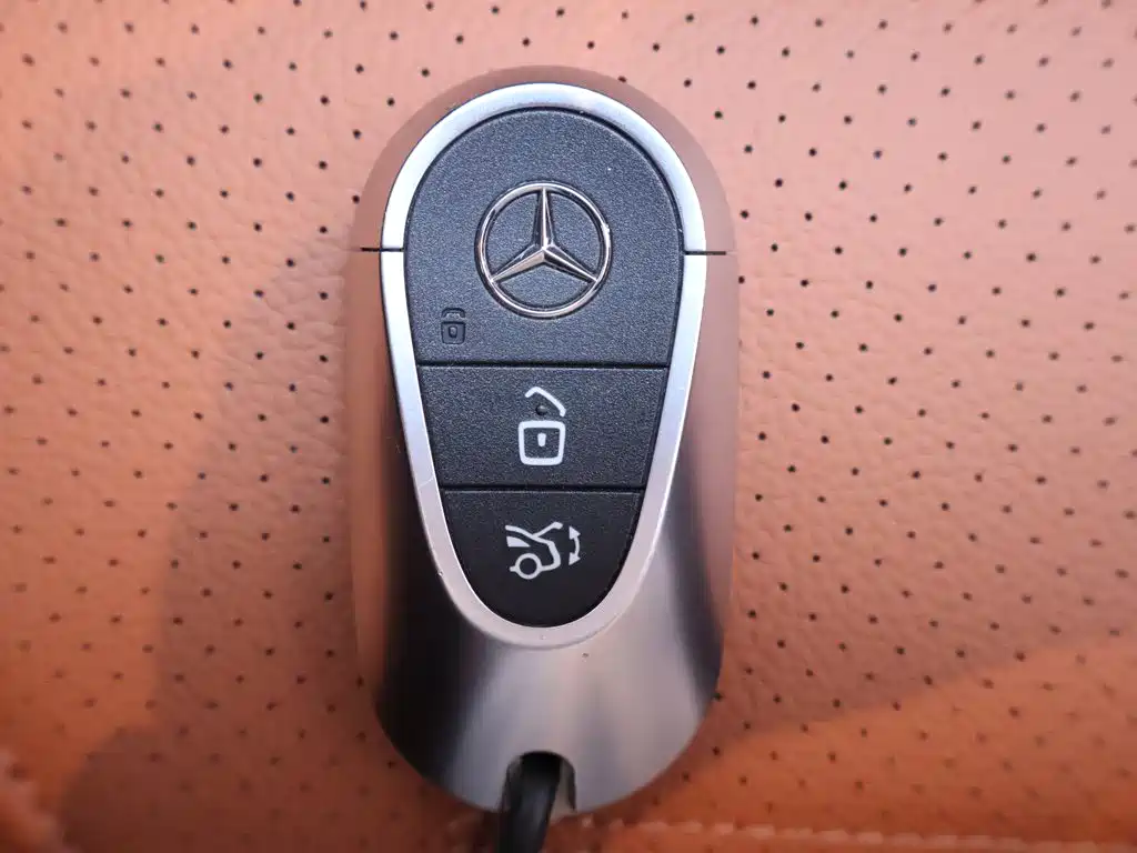 Mercedes-Benz GLC — миниатюра 25