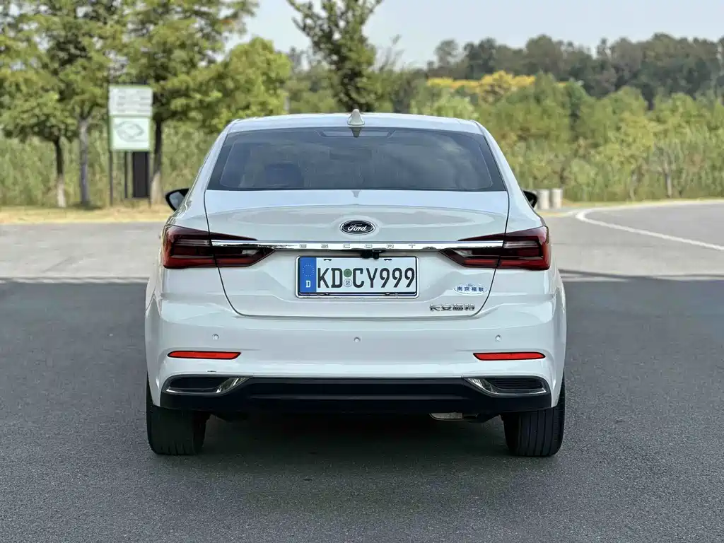 Ford Escort — миниатюра 4