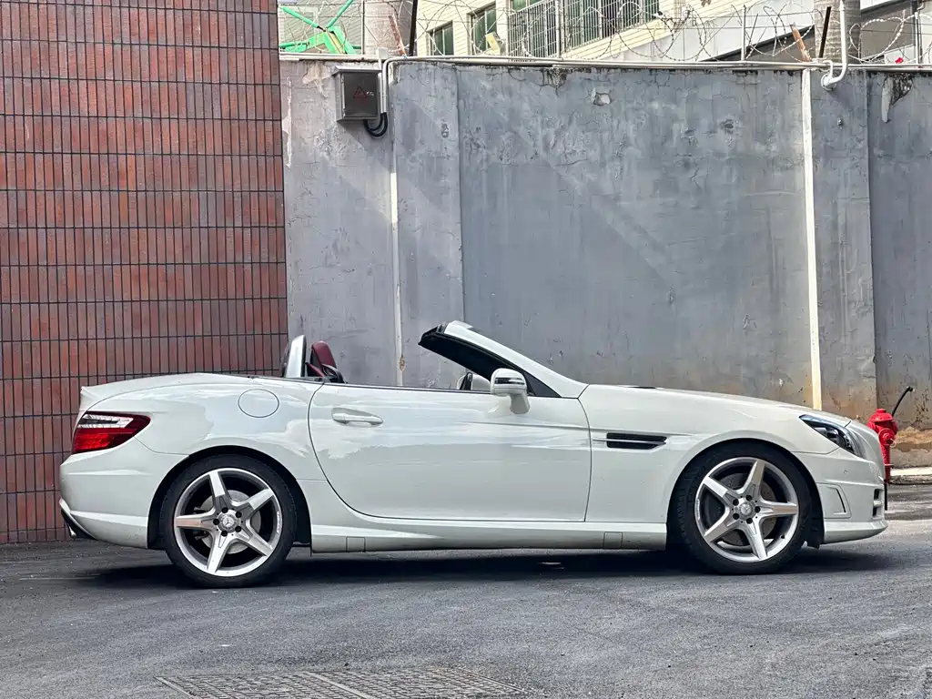 Mercedes-Benz SLK-Class — миниатюра 4