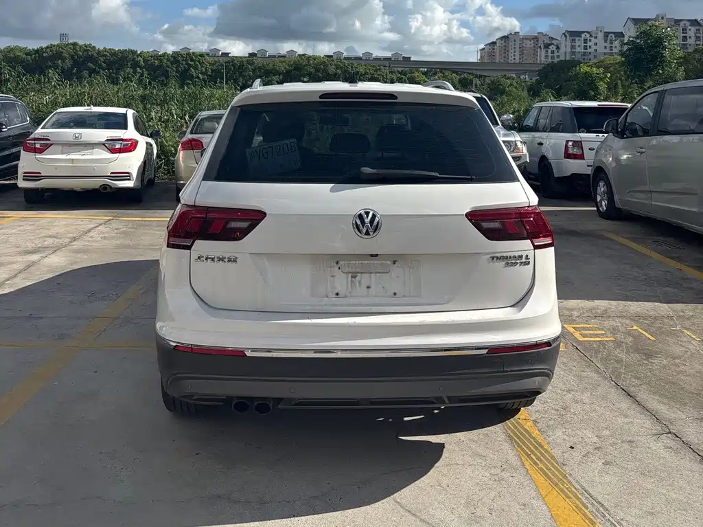 Volkswagen Tiguan L — миниатюра 4