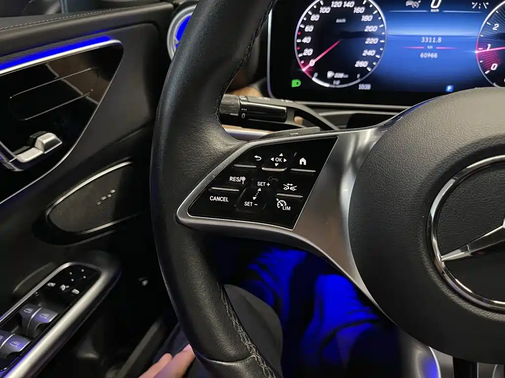 Mercedes-Benz C-Class — миниатюра 25
