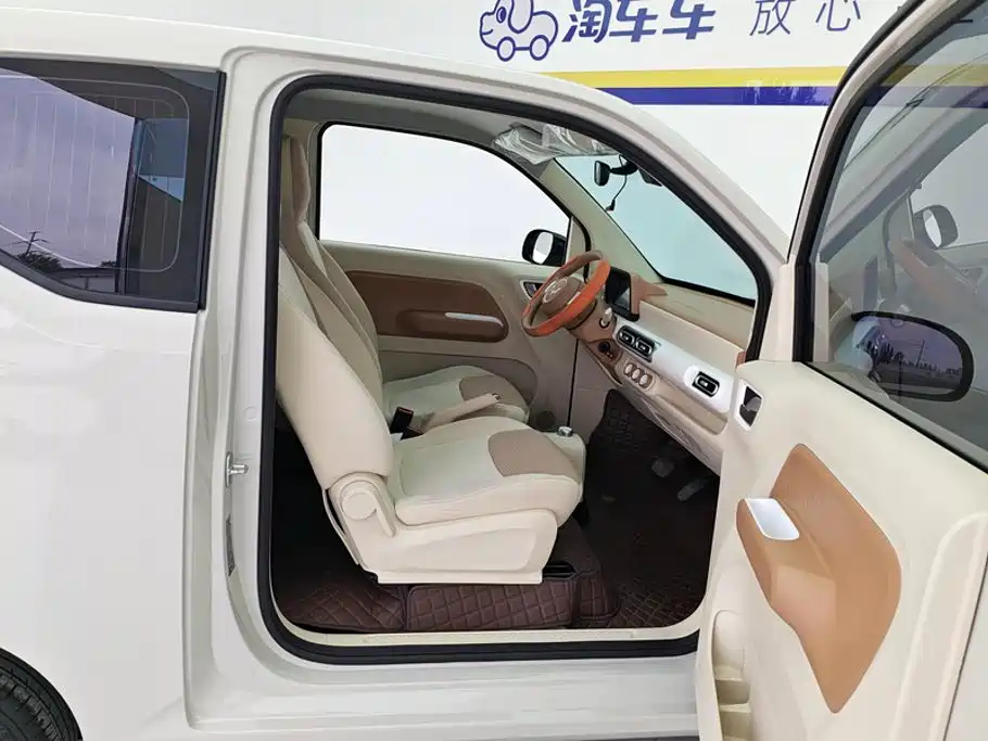 Wuling MINIEV — миниатюра 8