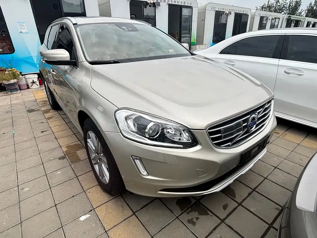 Volvo XC60 — миниатюра 3