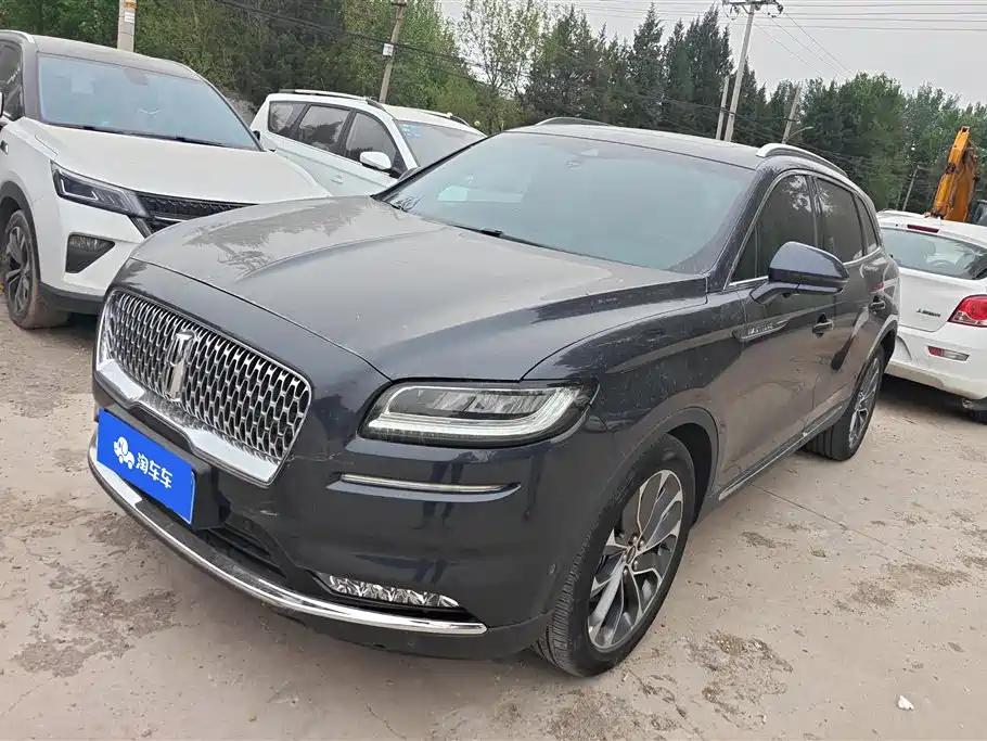 Lincoln Nautilus 2022