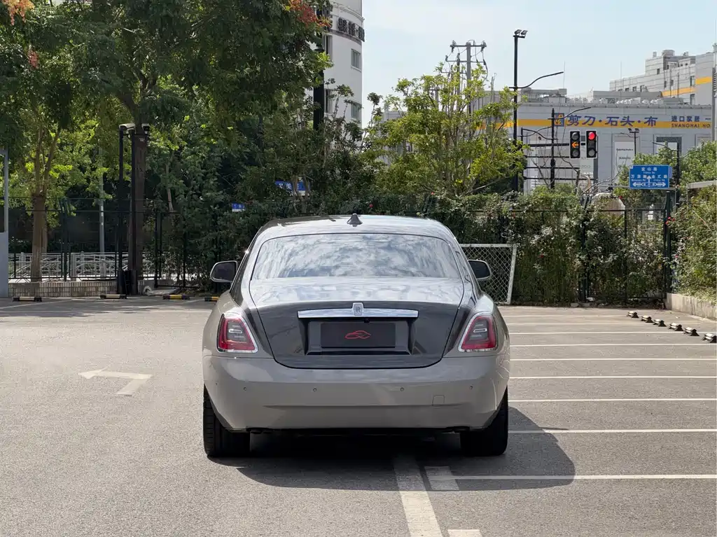 Rolls-Royce Ghost — миниатюра 4