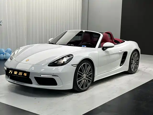 PORSCHE 718 2021