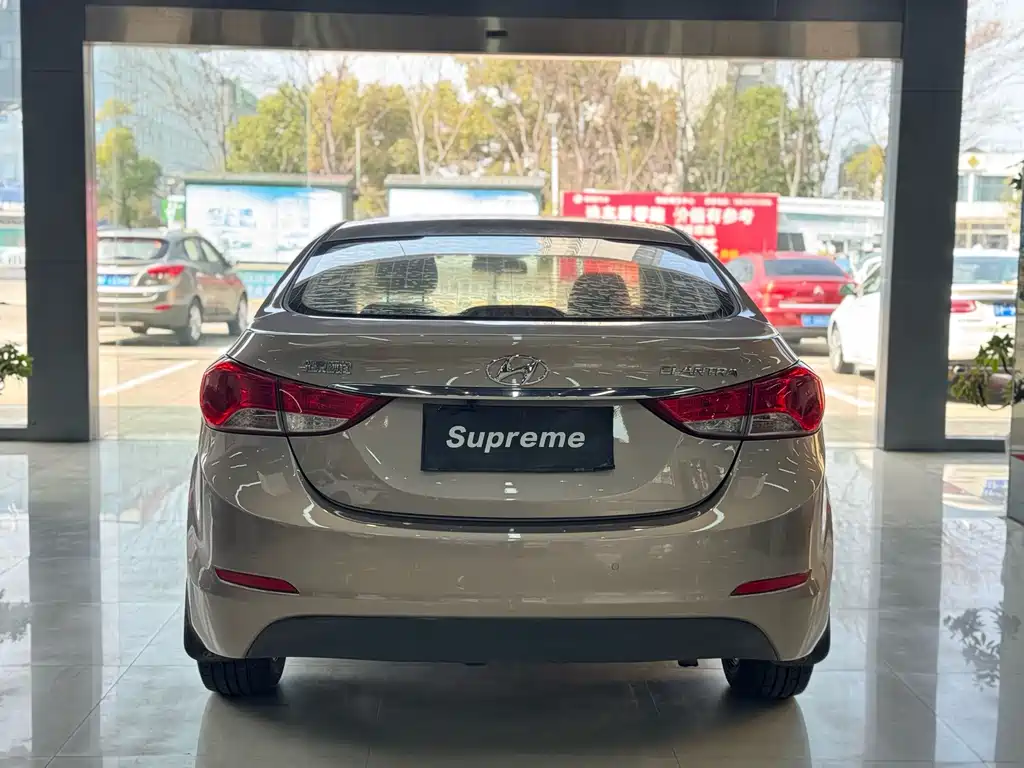 Hyundai Elantra Langdong — миниатюра 6