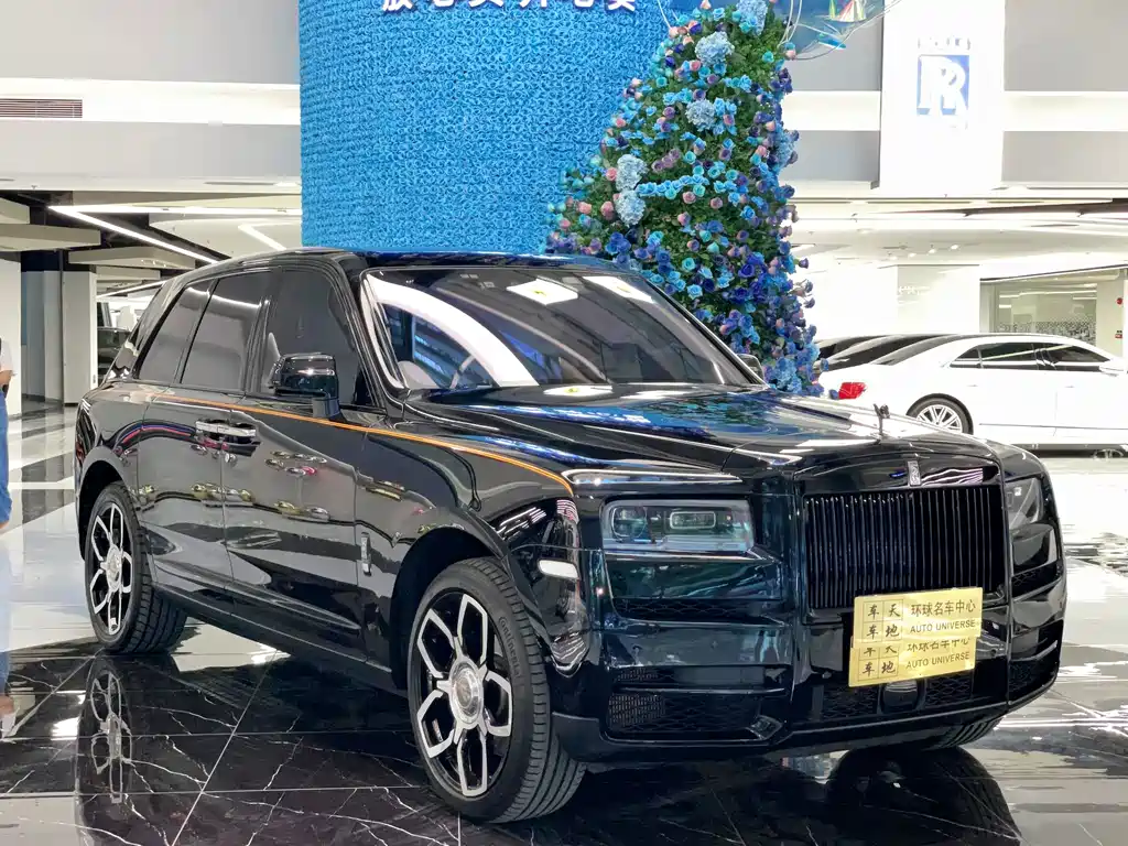 Rolls-Royce Cullinan — миниатюра 3