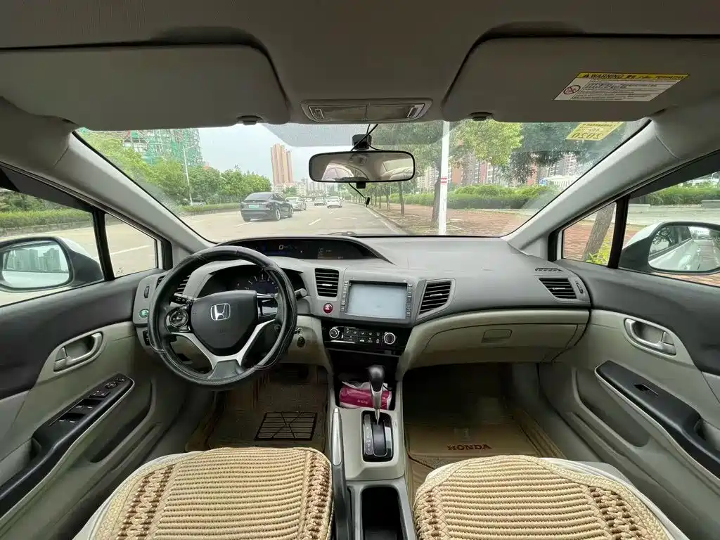 Honda Civic — миниатюра 5