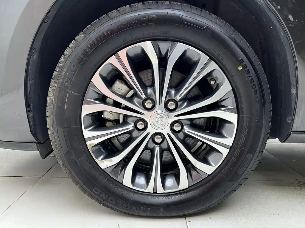 Buick GL8 — миниатюра 12
