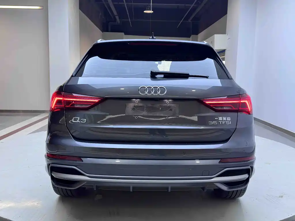Audi Q3 2022 35 TFSI Fashion