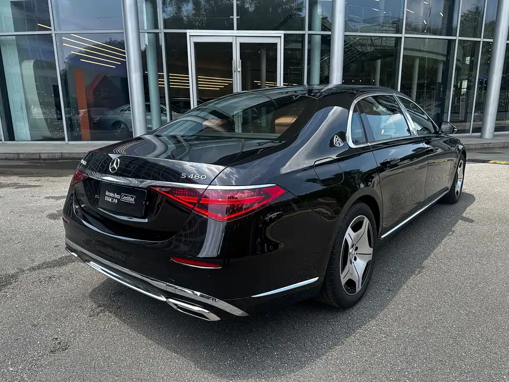 Mercedes-Benz S-Class — миниатюра 10