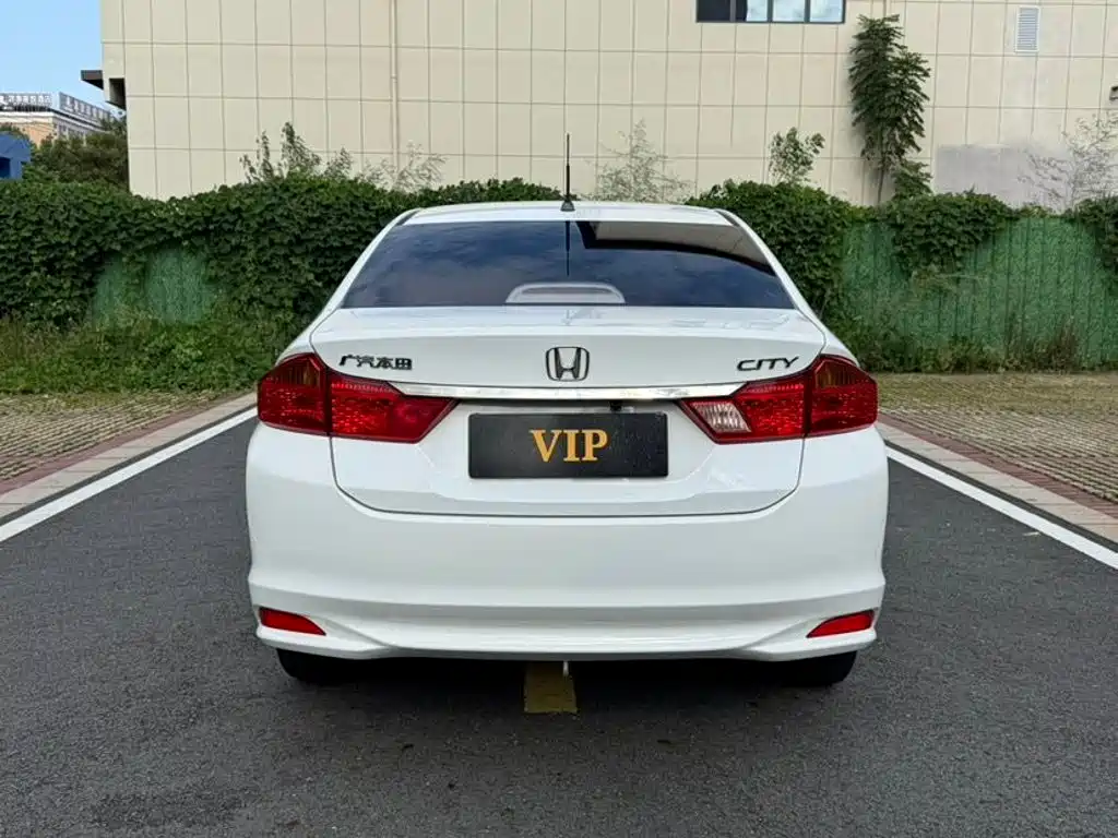 Honda City — миниатюра 8