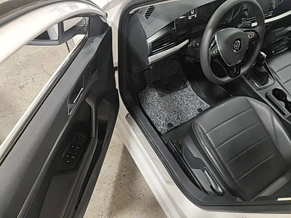 Volkswagen Lavida — миниатюра 16