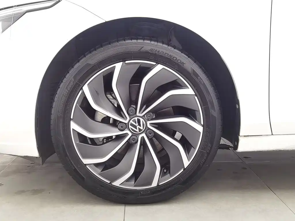 Volkswagen Golf — миниатюра 17