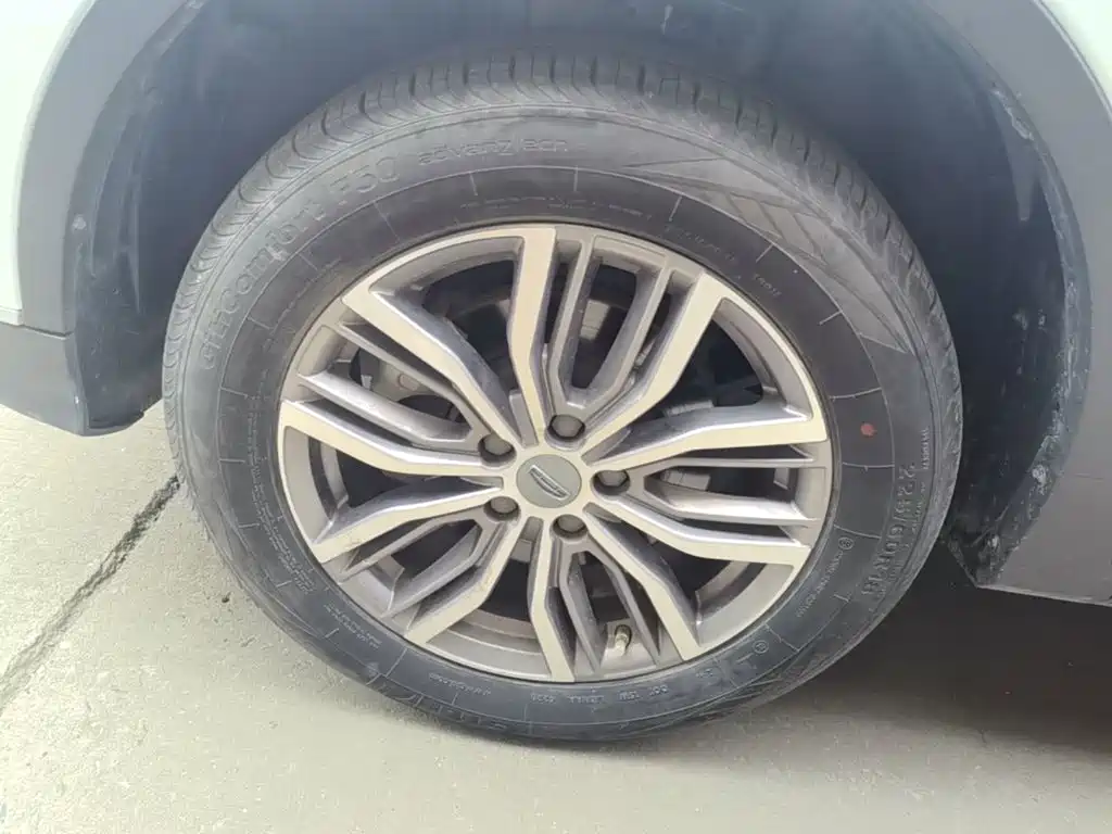 Geely Boyue — миниатюра 23