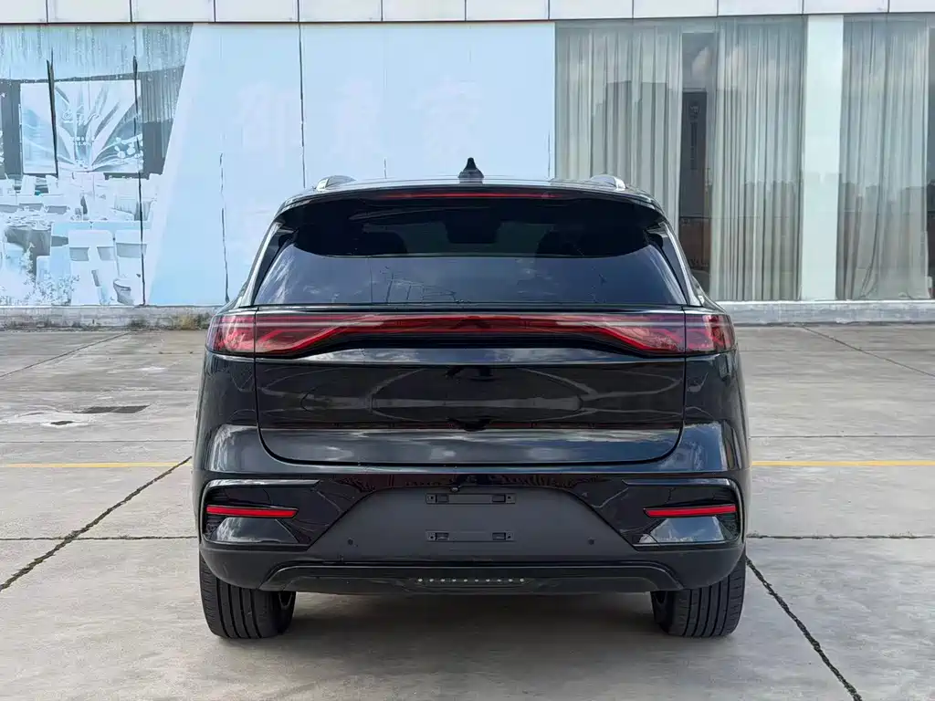 BYD Tang New Energy — миниатюра 8