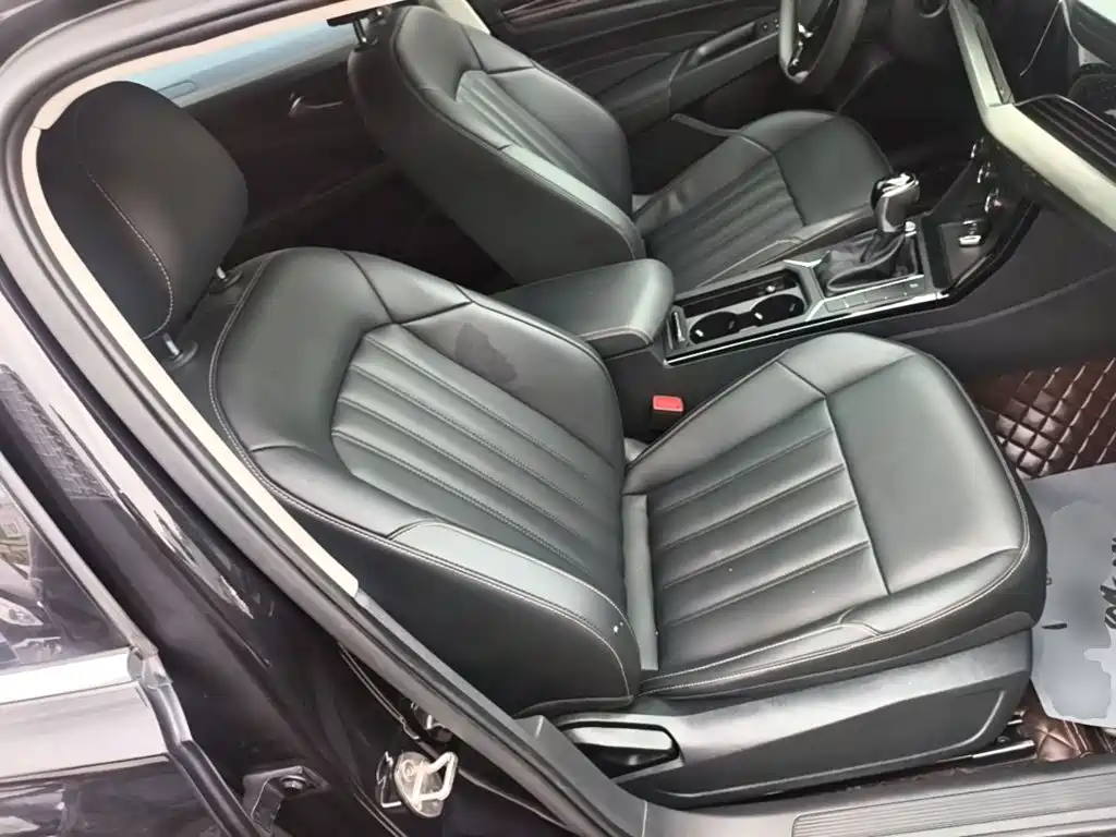 Volkswagen Passat — миниатюра 25