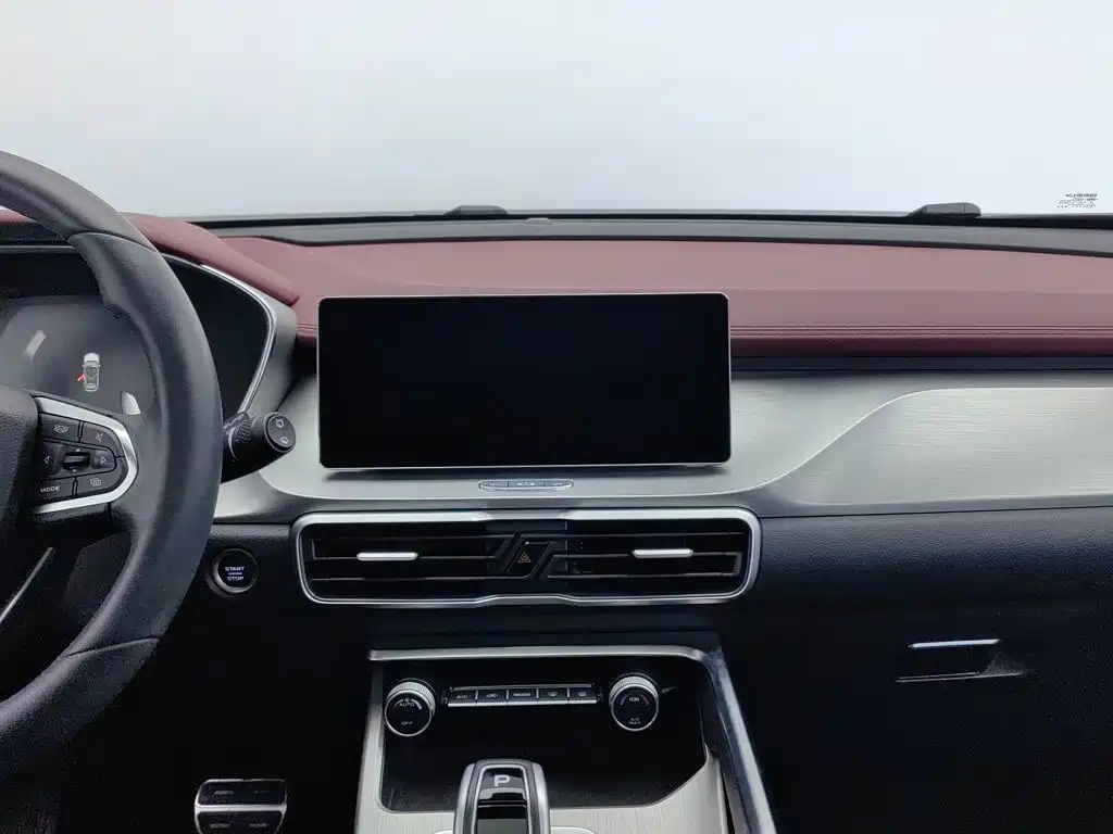 Geely Binyue — миниатюра 12
