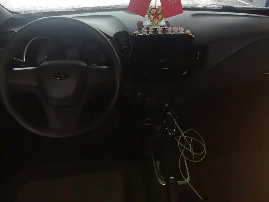 Chevrolet Cavalier — миниатюра 12